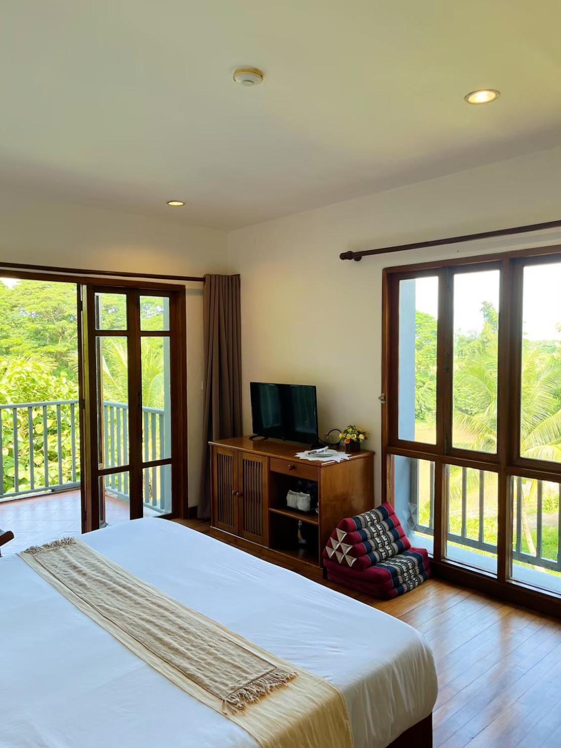 Riverhouse Resort Mae Sariang Exterior foto