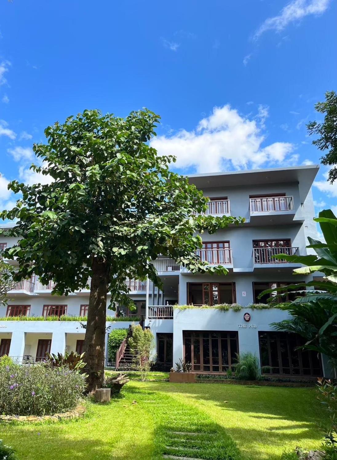 Riverhouse Resort Mae Sariang Exterior foto