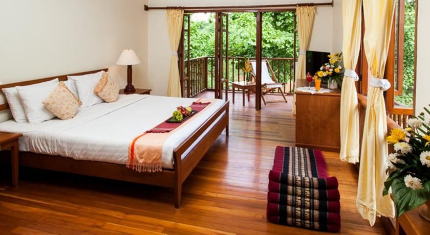Riverhouse Resort Mae Sariang Exterior foto