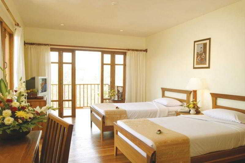 Riverhouse Resort Mae Sariang Exterior foto