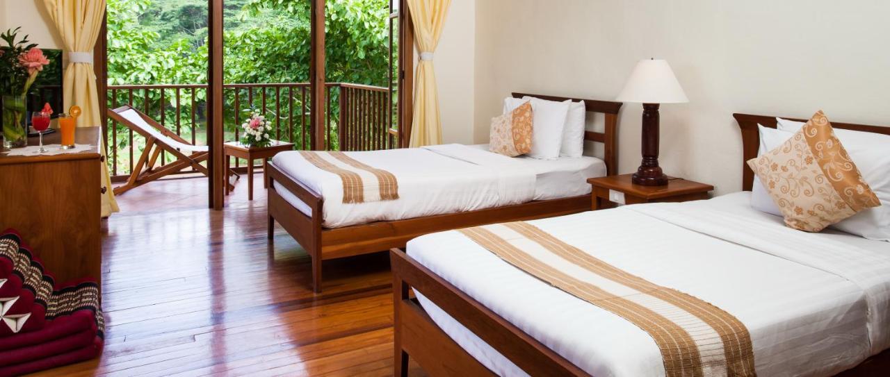 Riverhouse Resort Mae Sariang Exterior foto
